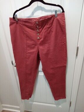 No Boundaries Junior's Plus Sz 21 High-Waist Button Fly Rust Color Ankle Cropped